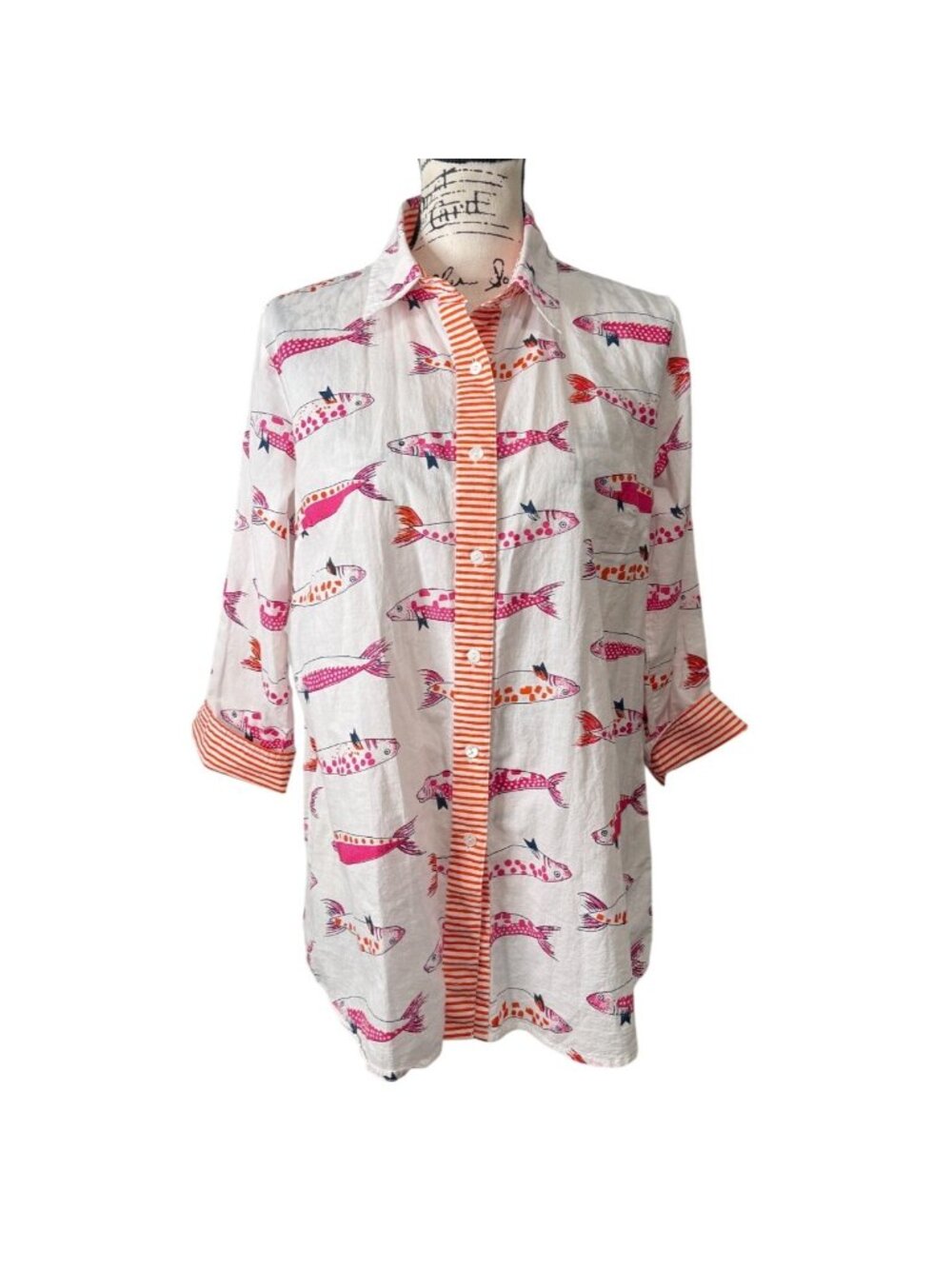 Gretchen Scott Womens Size M Button-Up Top Fish Cotton Shirt Nautical White Pink